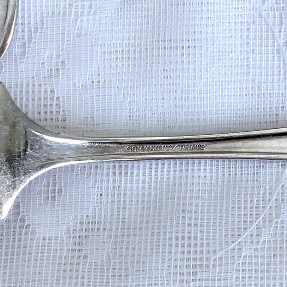 s-l400.jpg VTG Adam 1917 Oneida Community Plate Silver Plate Silverware Flatware Set Of 16